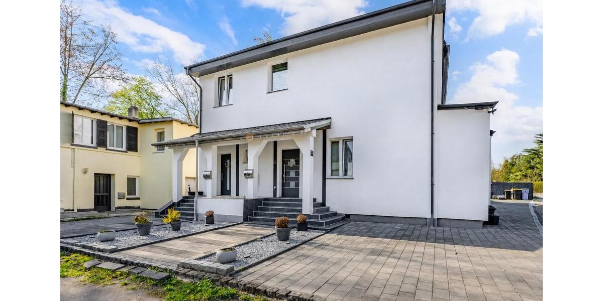 Einfamilienhaus Krefeld Benrad - 9 Zimmer, 240 m&sup2;, 870.000&euro; | Angebot:26531898