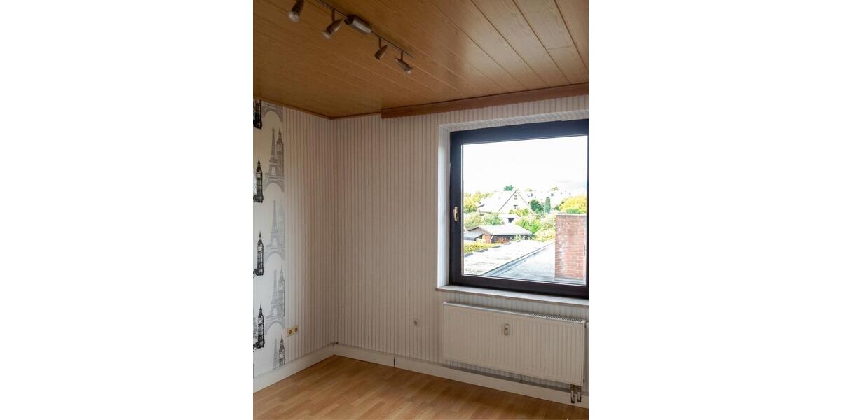 Etagenwohnung Moers Rheinkamp - 3.5 Zimmer, 68 m&sup2;, 700&euro; | Angebot:26623801