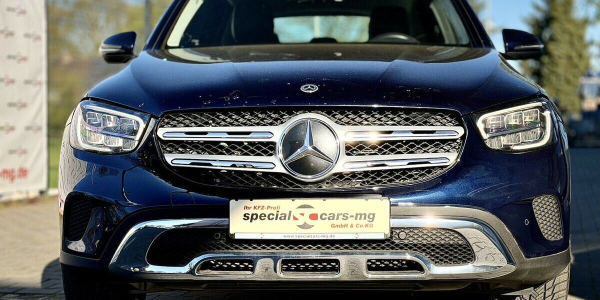 Mercedes-Benz GLC 220 d 4Matic / 1.Hd / MBUX / Kamera / Leder 99.000 km 32.490 &euro; Mönchengladbach 41066