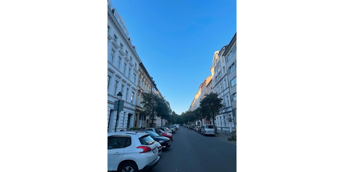 Etagenwohnung Düsseldorf Stadtbezirk 3 - 1.5 Zimmer, 50 m&sup2;, 1.150&euro; | Angebot:25935286