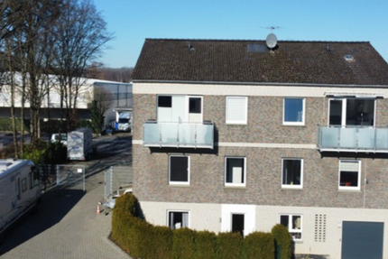 Haus Mönchengladbach West - 14 Zimmer, 377 m&sup2;, 975.000&euro; | Angebot:25252976