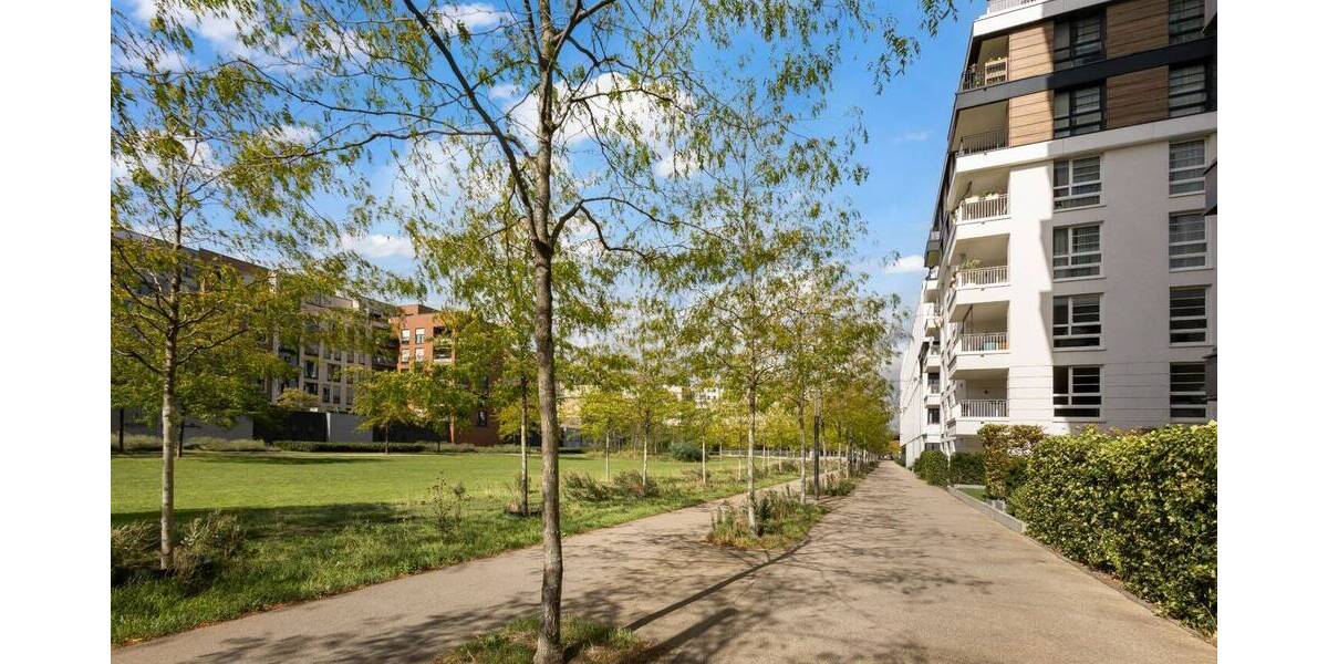 Etagenwohnung Düsseldorf Pempelfort - 3 Zimmer, 99 m&sup2;, 750.000&euro; | Angebot:26106470