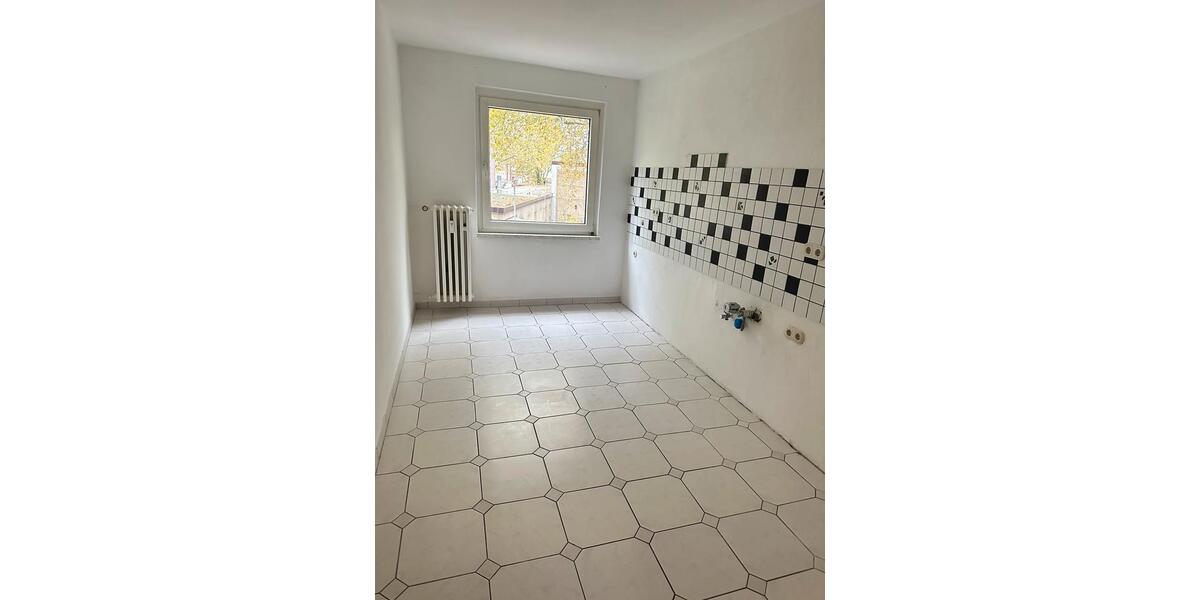 Etagenwohnung Duisburg Mittelmeiderich - 2.5 Zimmer, 70 m&sup2;, 119.500&euro; | Angebot:25995482