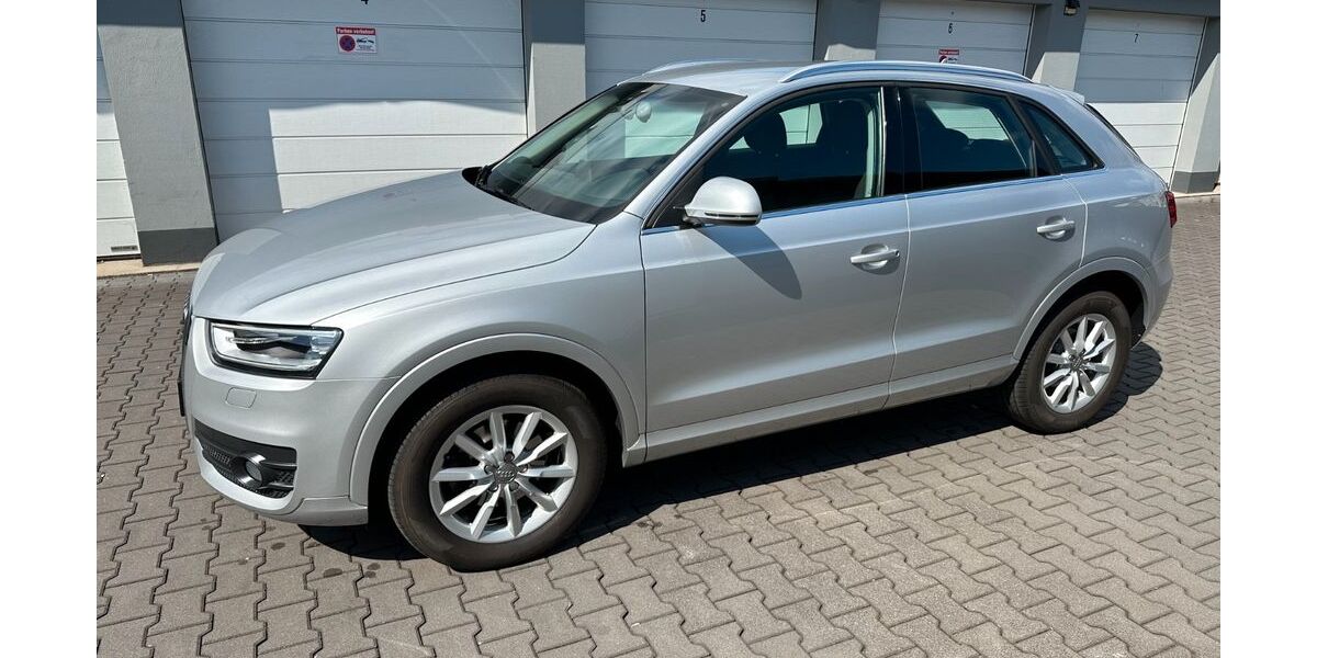 Audi Q3 89.000 km 13.750 &euro; Duisburg 47058