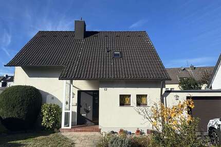 Haus Hilden - 4 Zimmer, 115 m&sup2;, 625.000&euro; | Angebot:27714508
