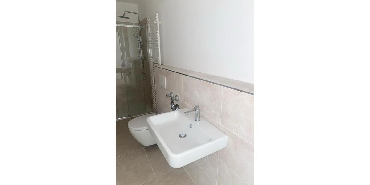 Dachgeschoßwohnung Mülheim an der Ruhr Rechtsruhr-Nord - 2 Zimmer, 55 m&sup2;, 860&euro; | Angebot:25793386