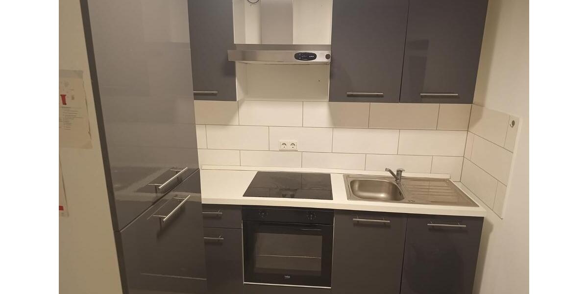 Dachgeschoßwohnung Krefeld - 1 Zimmer, 41 m&sup2;, 600&euro; | Angebot:25968676