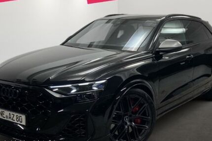 Audi RSQ8 17.900 km 144.980 &euro; Neuss 41464