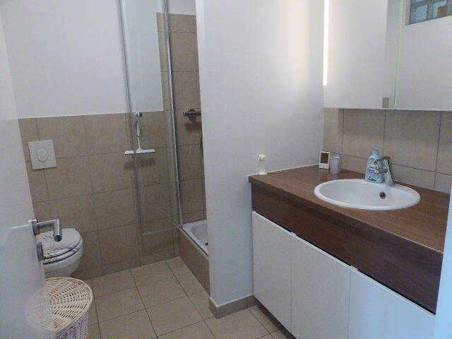 Etagenwohnung Düsseldorf Oberbilk - 2 Zimmer, 56 m&sup2;, 1.120&euro; | Angebot:26554656