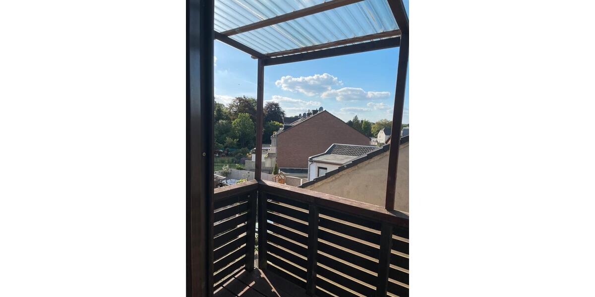 Dachgeschoßwohnung Mönchengladbach Süd - 3 Zimmer, 79 m&sup2;, 600&euro; | Angebot:26669617