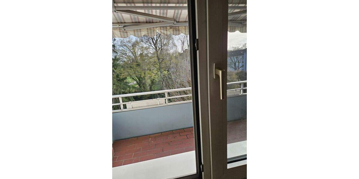 Etagenwohnung Düsseldorf Wersten - 3 Zimmer, 73 m&sup2;, 249.000&euro; | Angebot:25735204