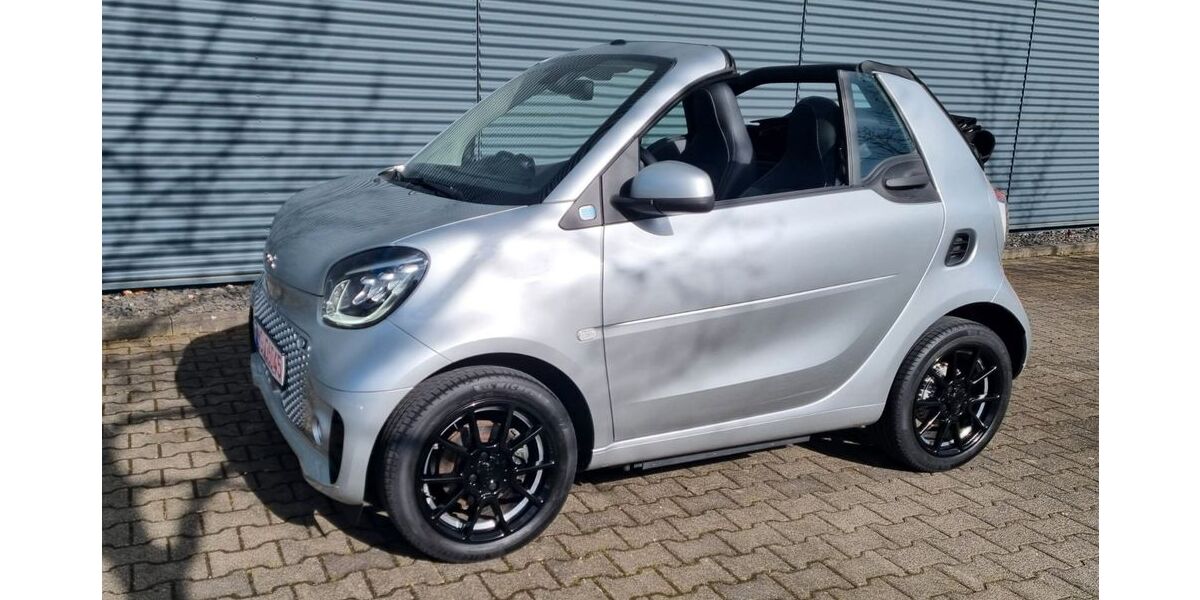 Smart ForTwo 28.500 km 16.750 &euro; Mönchengladbach Bökelberg 41063