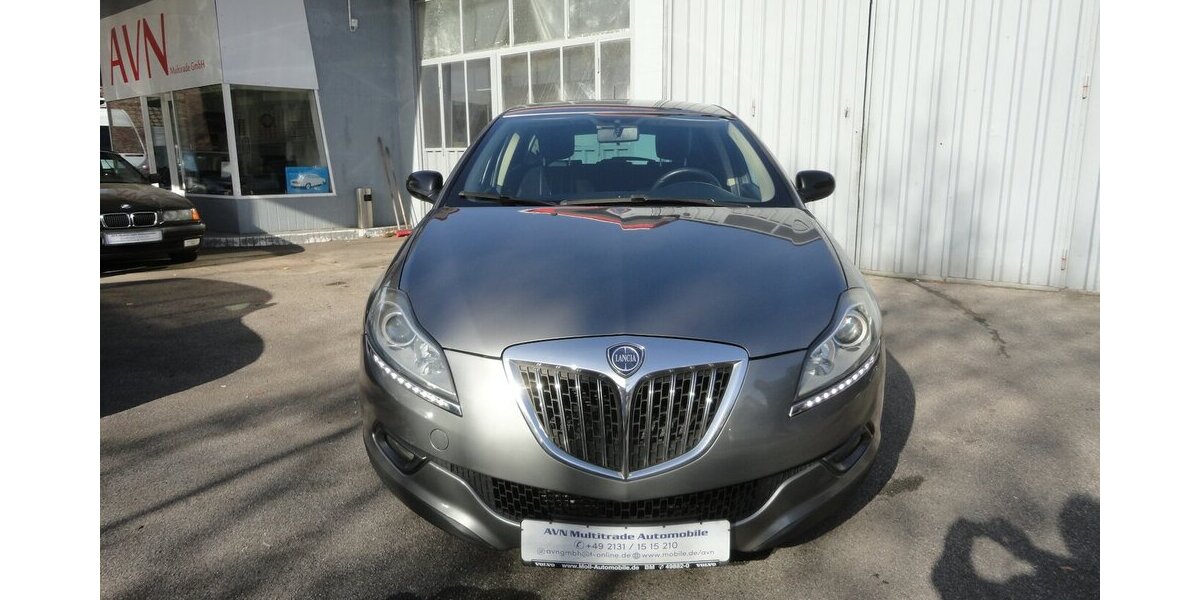 Lancia Delta Oro 1,9d 140 KW HU11/27 Klimatr+Navi+Leder 167.000 km 4.900 &euro; Neuss 41462