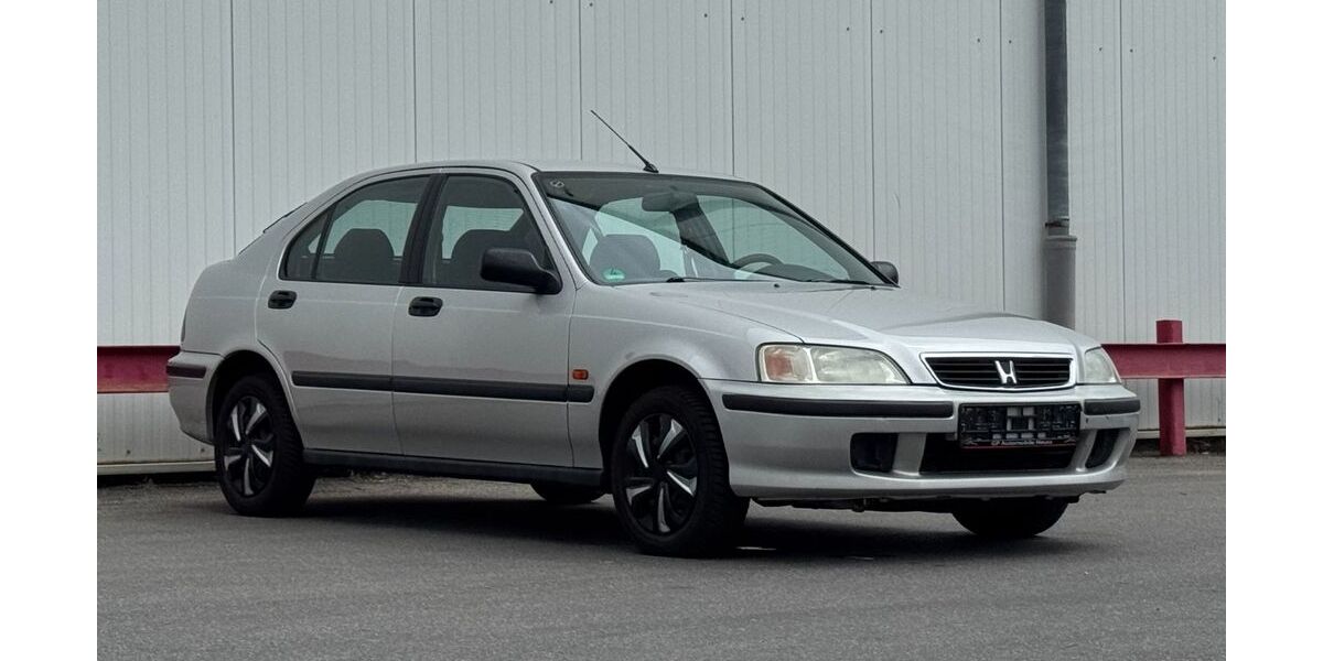 Honda Civic 202.000 km 2.490 &euro; Neuss 41468