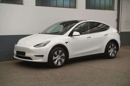 Tesla Model Y 19.998 km 36.100 &euro; Mönchengladbach 41236