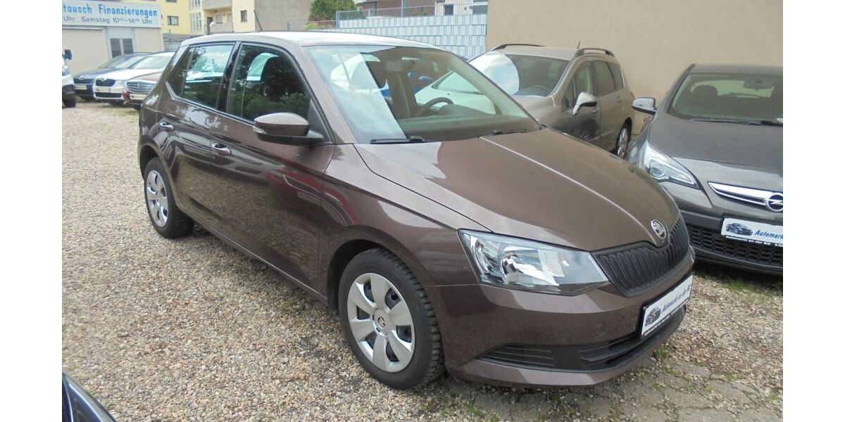 Skoda Fabia 32.000 km 7.700 &euro; Duisburg 47249