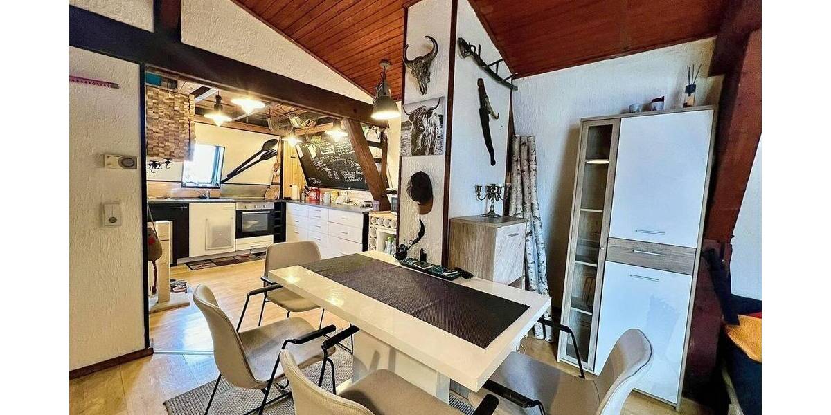 Etagenwohnung Krefeld Uerdingen - 3 Zimmer, 80 m&sup2;, 129.000&euro; | Angebot:25692531