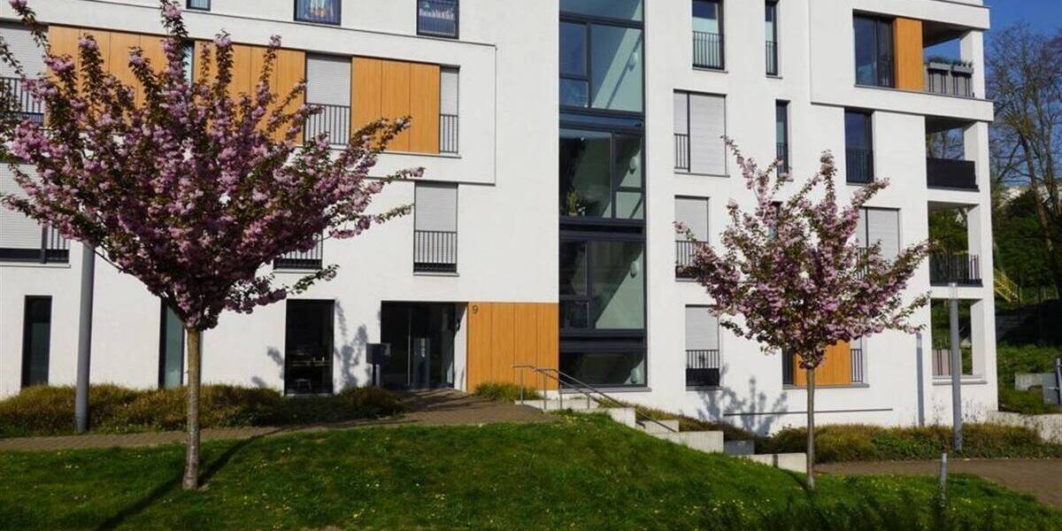Etagenwohnung Mönchengladbach Stadtmitte - 4 Zimmer, 128 m&sup2;, 1.714&euro; | Angebot:26453952