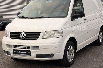 VW T5 Transporter 181.263 km 10.600 &euro; Mönchengladbach 41238