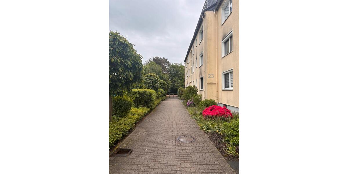 Dachgeschoßwohnung Hilden - 3 Zimmer, 77 m&sup2;, 259.000&euro; | Angebot:26538028
