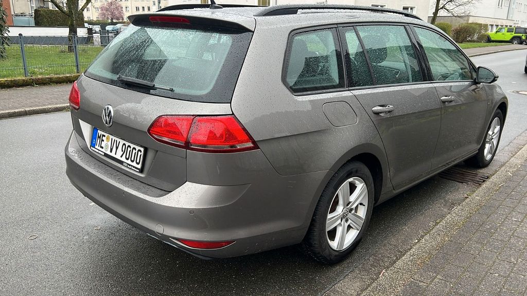 VW Golf 128.000 km 11.500 &euro; Monheim 40789