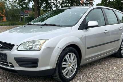 Ford Focus 145.670 km 1.490 &euro; Neukirchen-Vluyn 47506