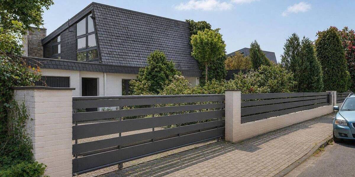 Einfamilienhaus Moers Vennikel - 7 Zimmer, 377 m&sup2;, 985.000&euro; | Angebot:26703084