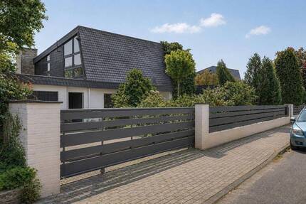 Haus Moers Vennikel - 7 Zimmer, 377 m&sup2;, 985.000&euro; | Angebot:26703084