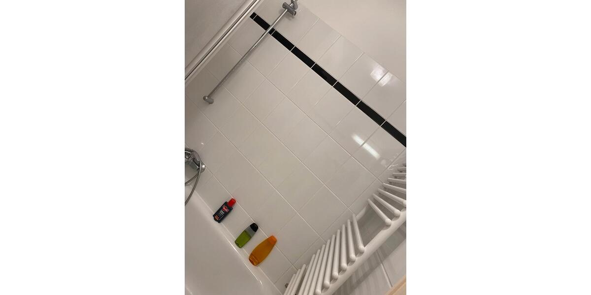 Dachgeschoßwohnung Düsseldorf Stadtbezirk 6 - 2 Zimmer, 40 m&sup2;, 540&euro; | Angebot:26014780