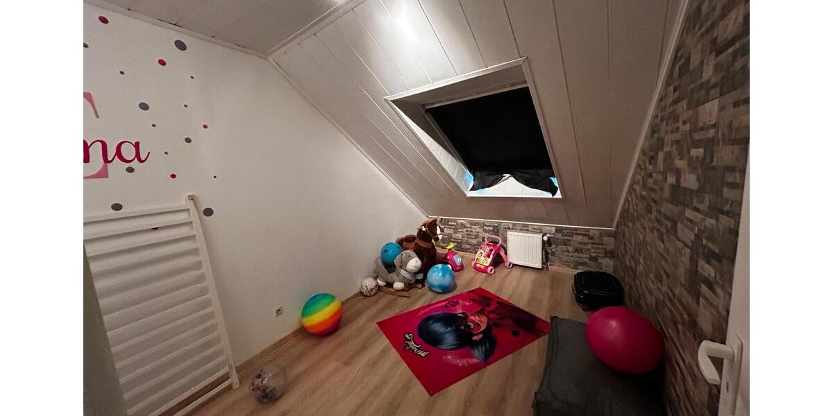 Etagenwohnung Oberhausen - 4 Zimmer, 103 m&sup2;, 249.500&euro; | Angebot:25018708