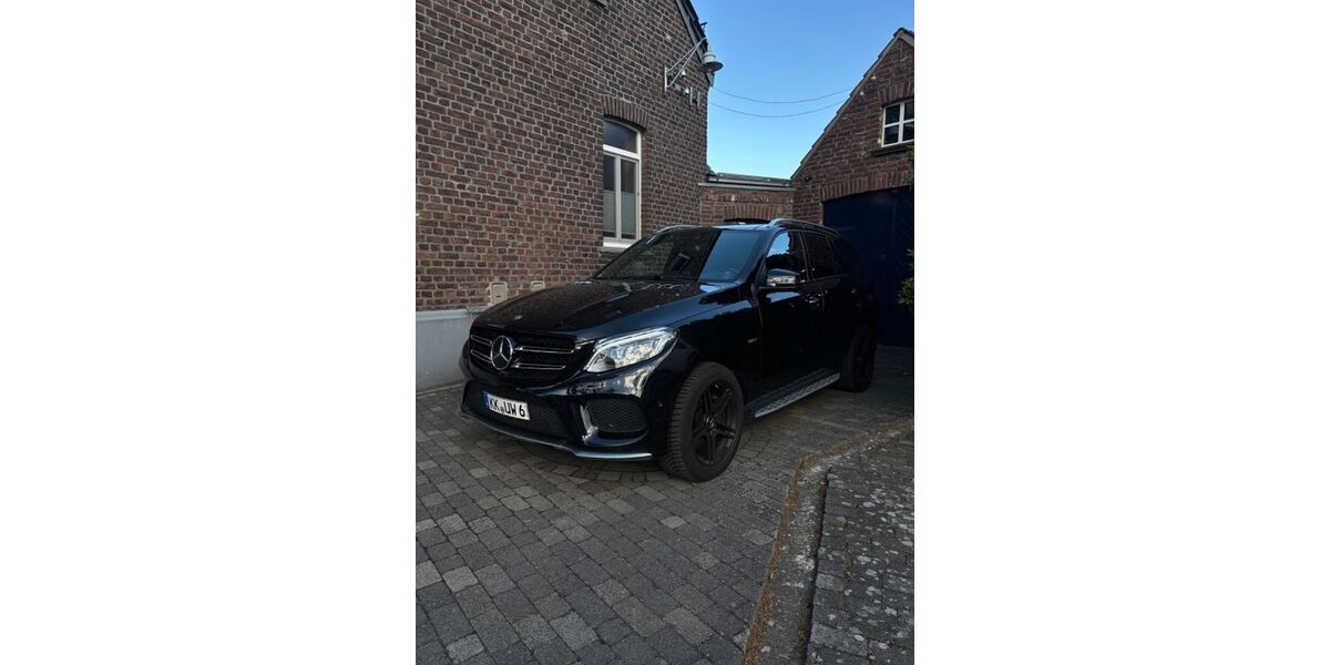 Mercedes-Benz GLE 43 AMG 139.500 km 32.200 &euro; Grefrath 47929