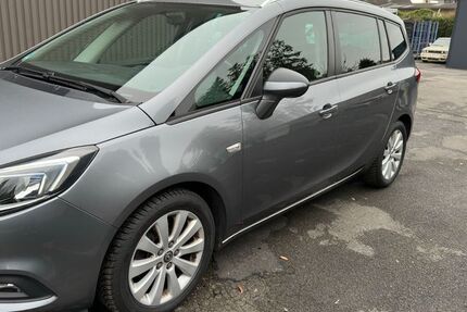 Opel Zafira 129.000 km 9.390 &euro; Mülheim 45479