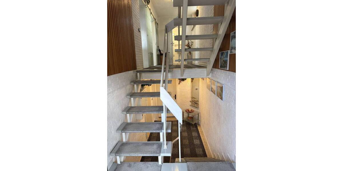 Einfamilienhaus Krefeld Hüls - 4 Zimmer, 107 m&sup2;, 370.000&euro; | Angebot:25997449