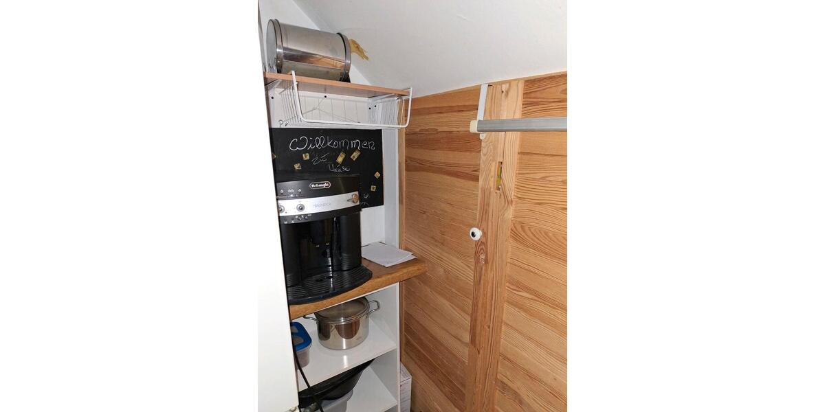 Dachgeschoßwohnung Mönchengladbach West - 1 Zimmer, 45 m&sup2;, 570&euro; | Angebot:26587510