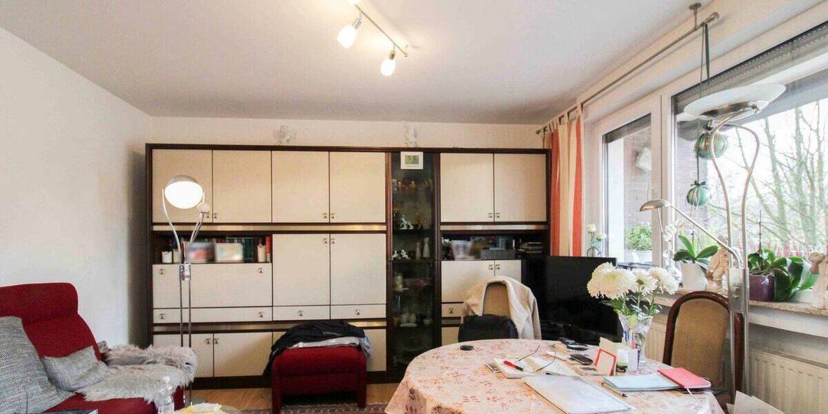 Etagenwohnung Duisburg Hochheide - 2 Zimmer, 56 m&sup2;, 79.000&euro; | Angebot:26016572