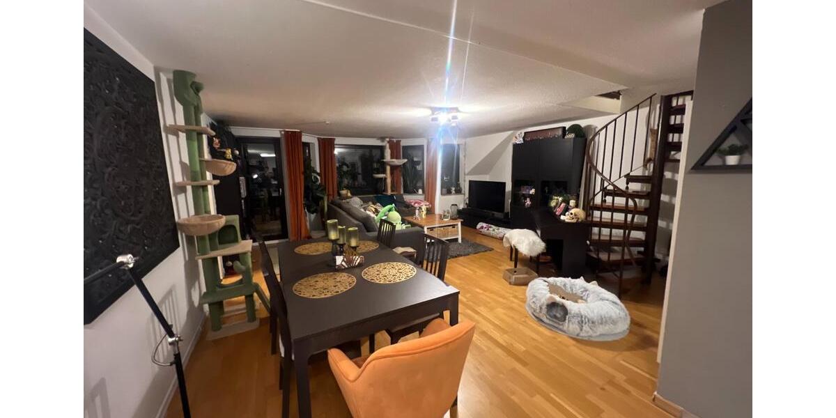 Maisonettenwohnung Düsseldorf Stadtbezirk 8 - 4 Zimmer, 80 m&sup2;, 345.000&euro; | Angebot:25944527