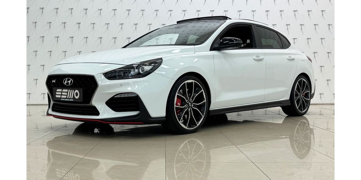 Hyundai i30 99.337 km 19.900 &euro; Oberhausen 46149