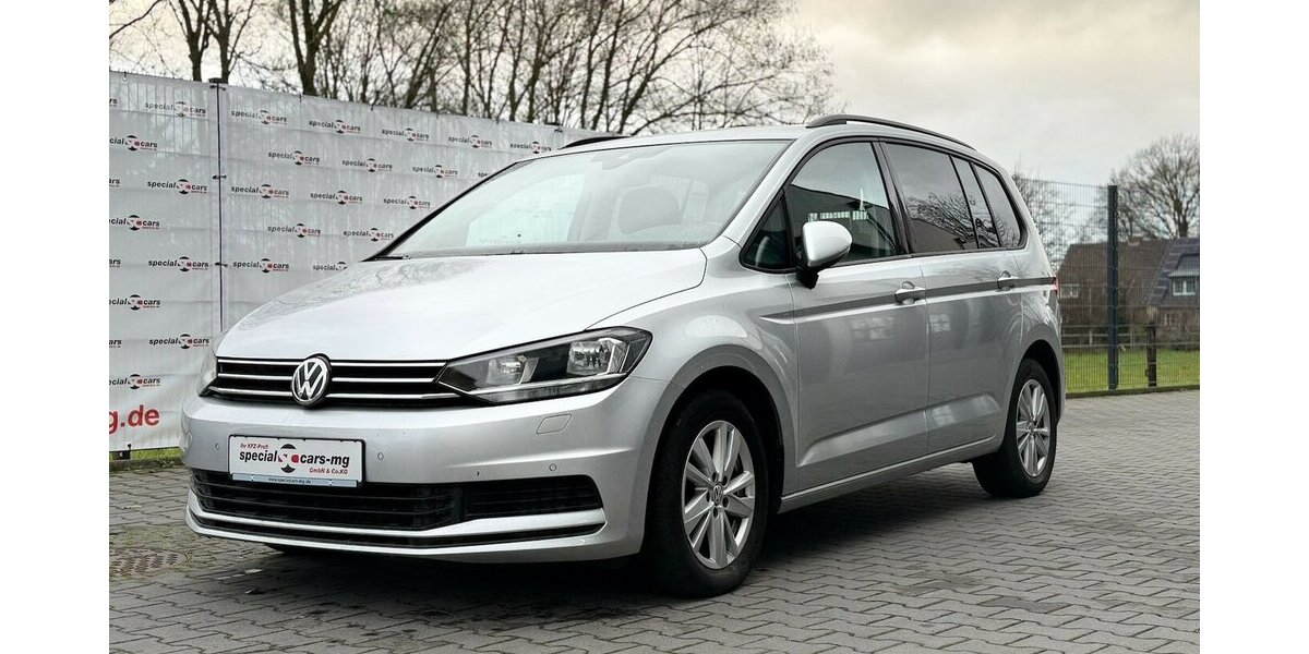 VW Touran 1.Hd / Automatik / AHK / 7 Sitze / Navi 110.000 km 23.490 &euro; Mönchengladbach 41066