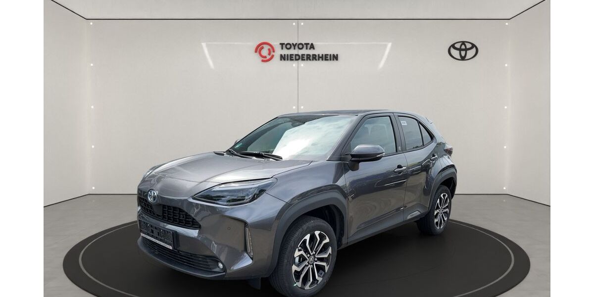Toyota Yaris Cross 8.540 km 30.895 &euro; Krefeld 47809