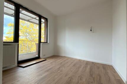 Wohnung Krefeld Cracau - 4 Zimmer, 110 m&sup2;, 950&euro; | Angebot:25941045