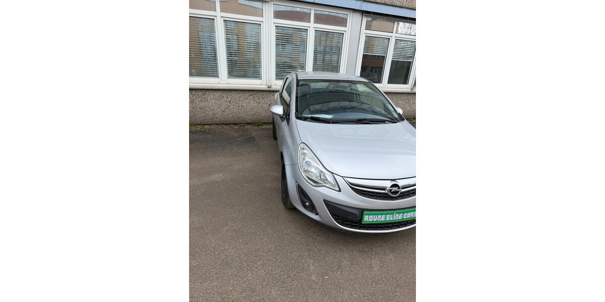 Opel Corsa D 155.238 km 4.499 &euro; Willich 47877