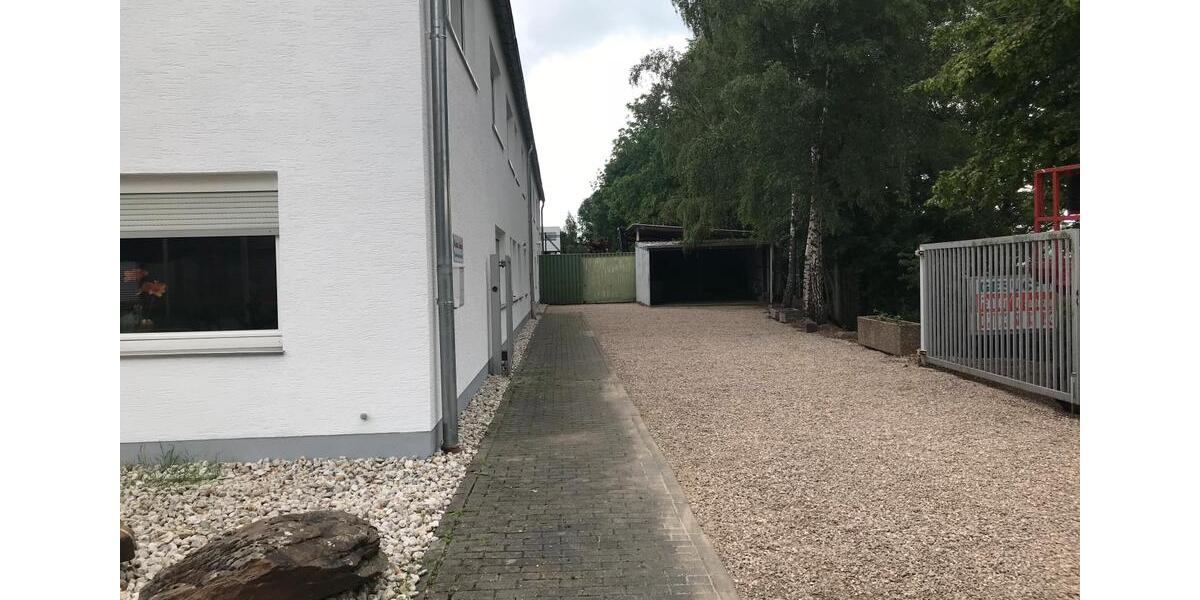 Gewerbeobjekt Langenfeld (Rheinland) - 1.900&euro; | Angebot:24630486