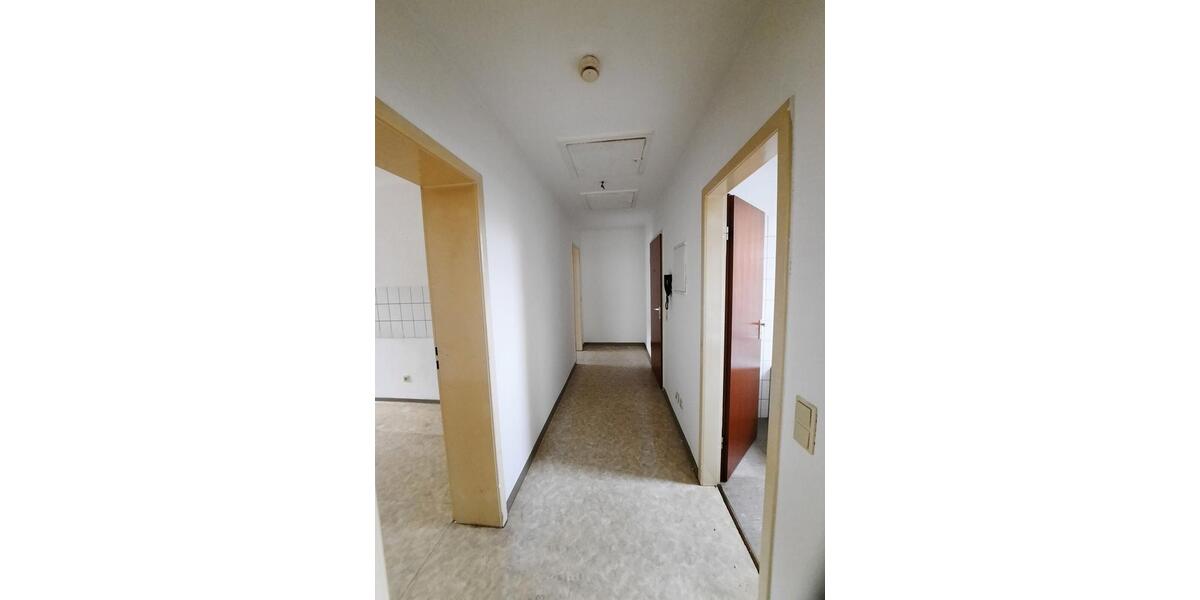 Dachgeschoßwohnung Duisburg Hamborn - 3.5 Zimmer, 69 m&sup2;, 369&euro; | Angebot:24542897