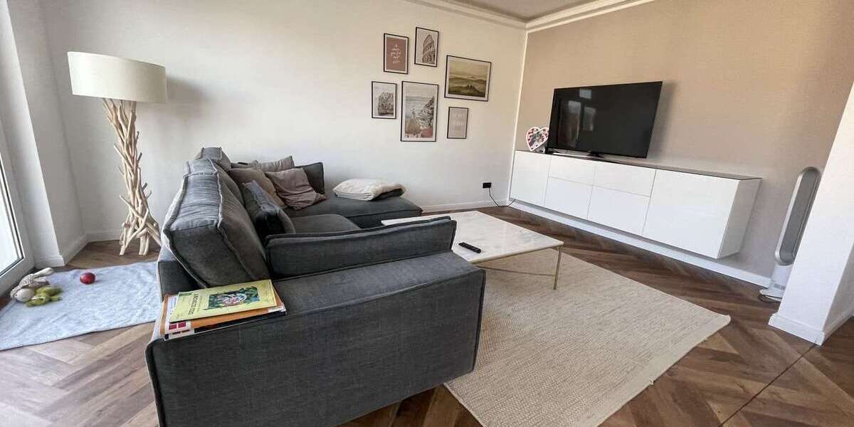 Etagenwohnung Krefeld Cracau - 4 Zimmer, 112 m&sup2;, 1.355&euro; | Angebot:25880472