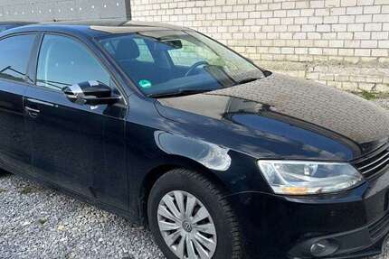 VW Jetta 360.330 km 3.290 &euro; Mönchengladbach 41063