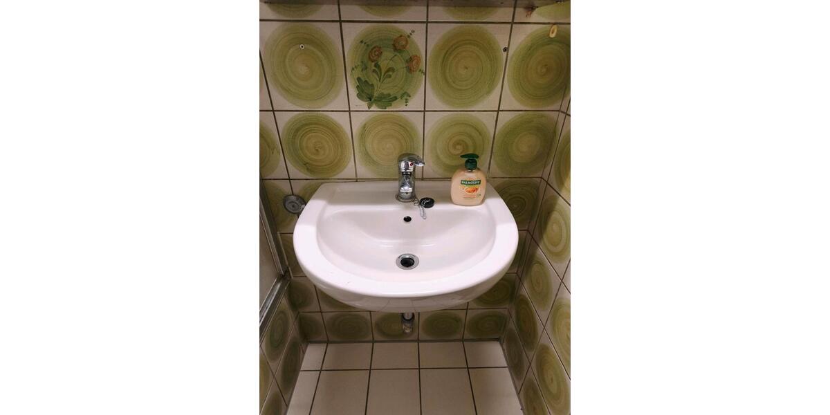 Etagenwohnung Düsseldorf Stadtbezirk 3 - 1 Zimmer, 33 m&sup2;, 1.300&euro; | Angebot:25404171