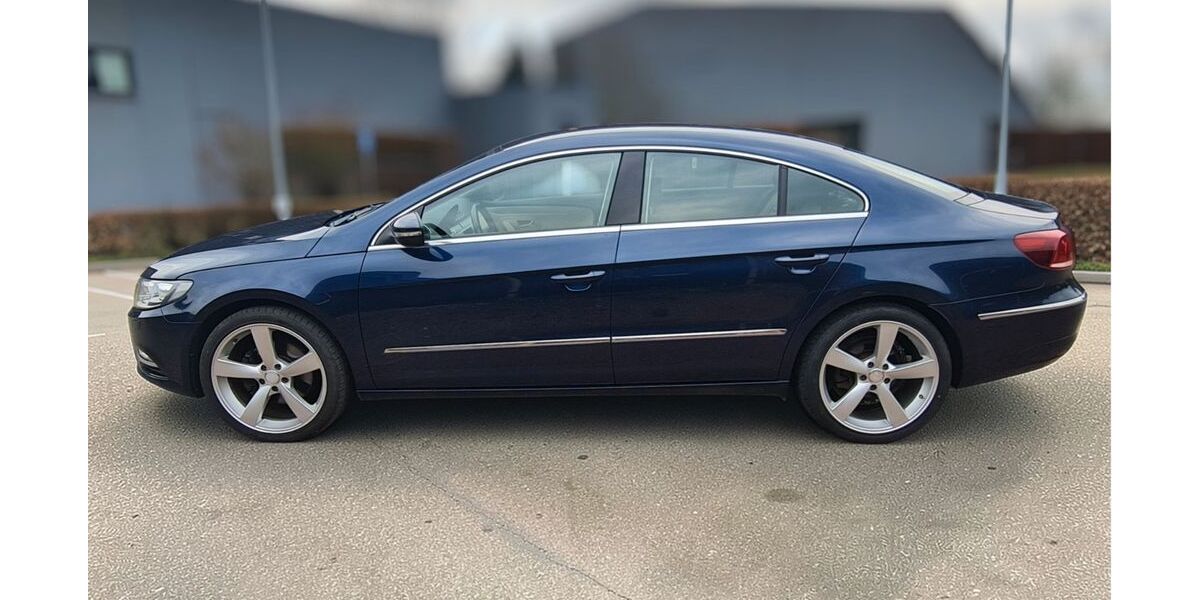 VW CC 129.833 km 11.950 &euro; Hilden 40721