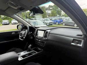 SsangYong REXTON Xdi 2.2 Allrad Quartz+Winterräder+AHK+ 28.898 km 31.888 &euro; Meerbusch 40667