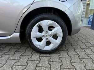 Suzuki Swift Comfort +Automatik+Allwetterreifen+Kamera 3.373 km 17.790 &euro; Meerbusch 40667
