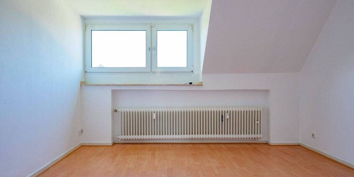Etagenwohnung Krefeld / Bockum Bockum - 3 Zimmer, 67 m&sup2;, 580&euro; | Angebot:26359693